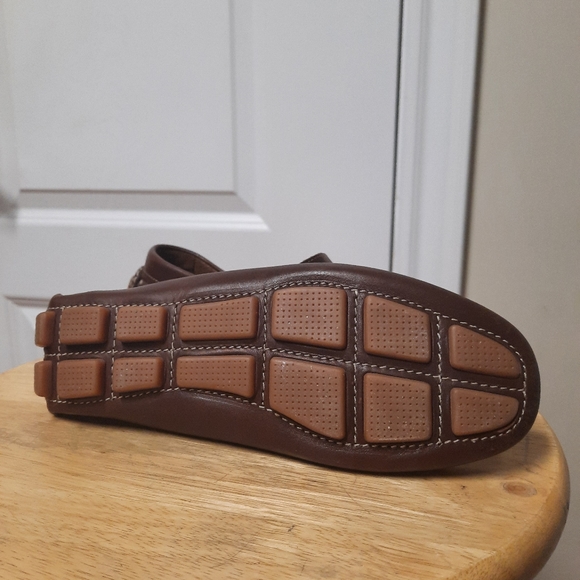 Brand New Cole Haan Leather Driving Shoes - Picture 2 of 4